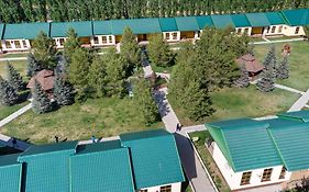 Отель Green Land